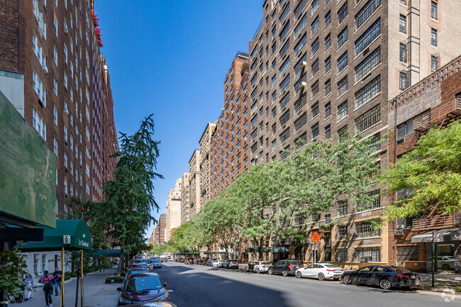 Foto del edificio - 315 E 72nd St