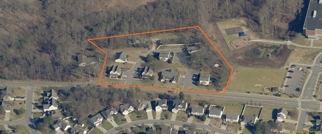 Foto del edificio - 2563 - 2627 Clover Rd