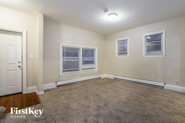 Foto del edificio - 709 Porter St