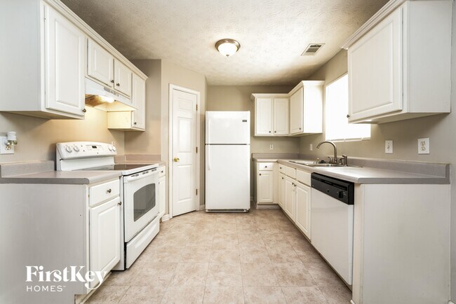 Building Photo - 3856 Vine Stone Dr
