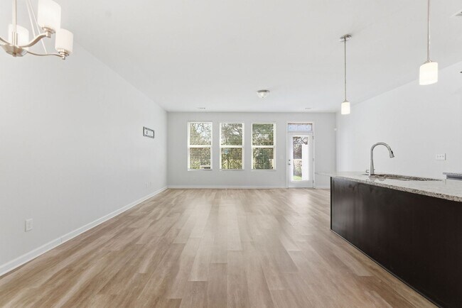 Foto del edificio - Murfreesboro Townhome