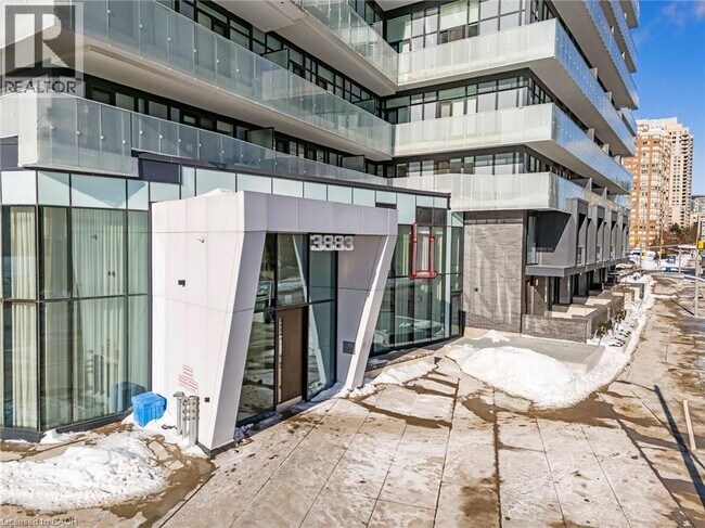 Photo du bâtiment - 3883 Quartz Rd