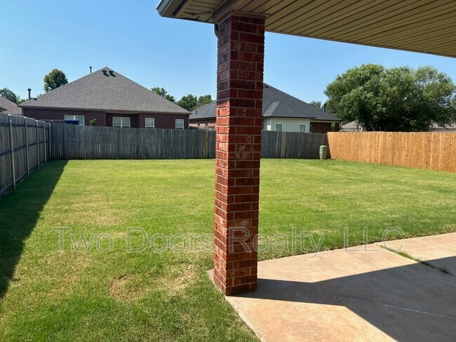 Foto del edificio - 5904 SE 70th St