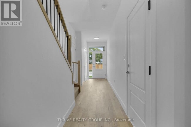 Building Photo - 279 Hill St