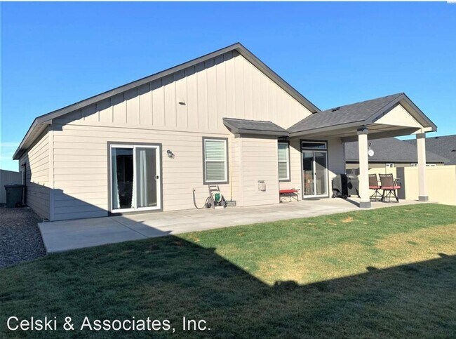 Foto del edificio - 3 br, 2 bath House - 625 Marysville Way