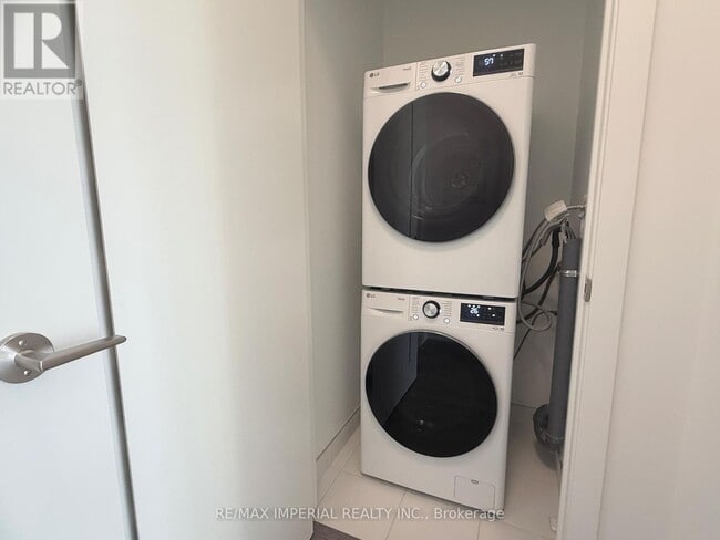 Building Photo - 30 Dreamers Wy