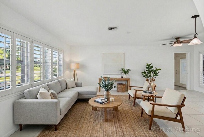 Foto del edificio - 699 NW 16th Ave