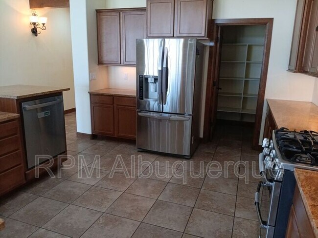 Foto del edificio - 1317 20th Ave SE