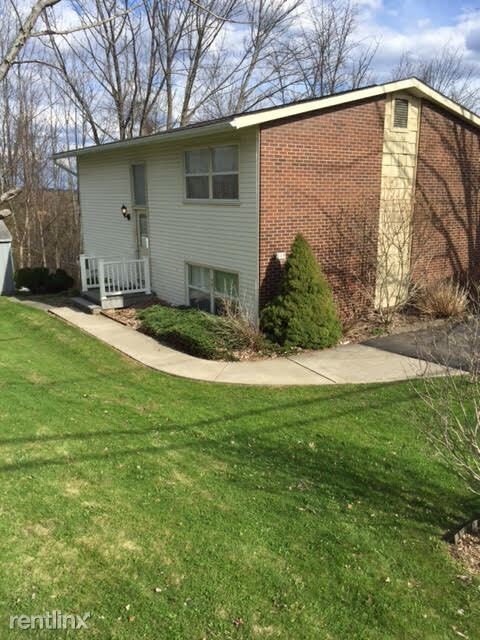 Building Photo - 944 N McKinley Ave