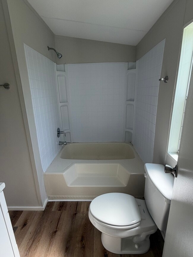 Foto del edificio - 3 bed 2 bath Collins GA
