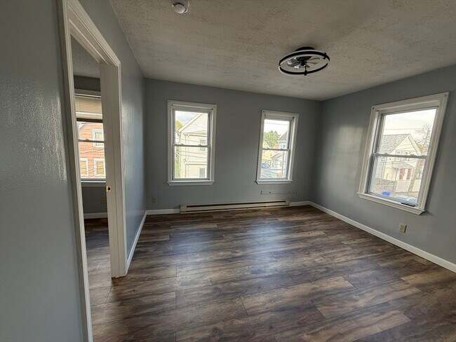 Foto del edificio - 18 Meadow St
