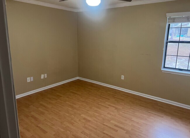 Foto del edificio - 1802 Marion Dr