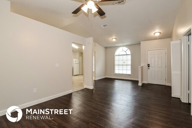 Foto del edificio - 2689 Windsor Heights St