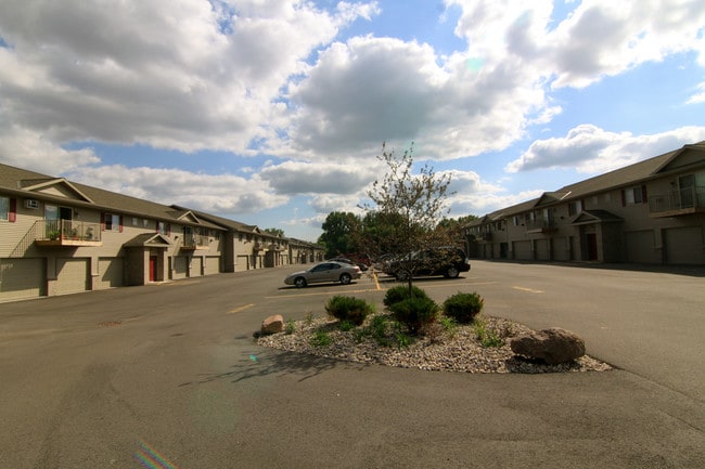 Estates Front View & Parking Lot - Lamplight Phase I