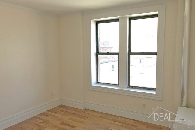 Foto del edificio - 567 Pacific St