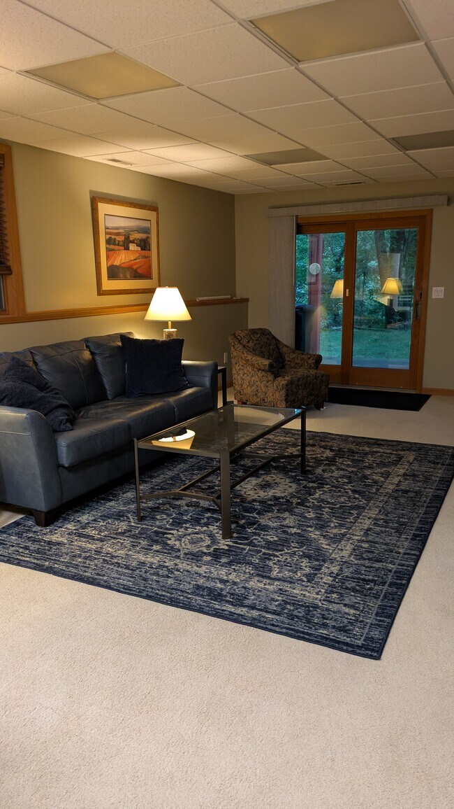 Foto del edificio - 9 Mountain Laurel Ln