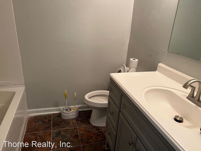 Foto del edificio - 3 br, 1 bath House - 722 Nashville Road