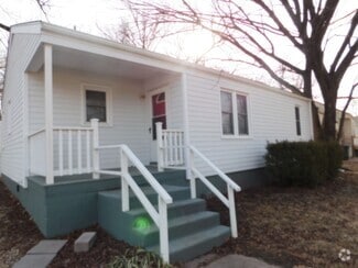 Building Photo - 1504 Edgemoor Dr