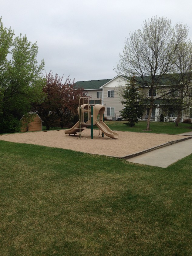 Primary Photo - Heritage Terrace Townhomes