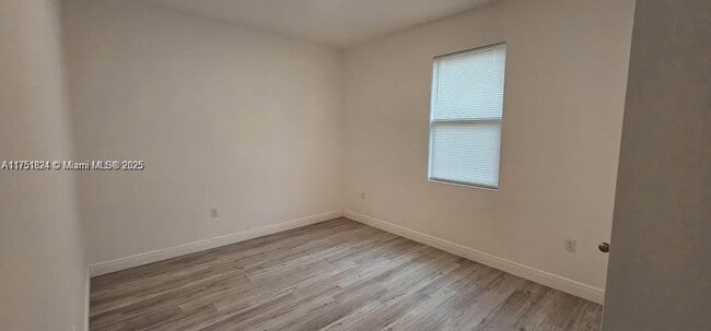 Building Photo - 611 Greenbriar Blvd