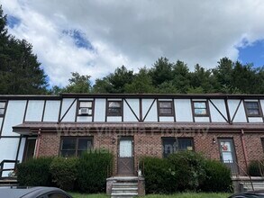 Building Photo - 184 Wyndale Dr