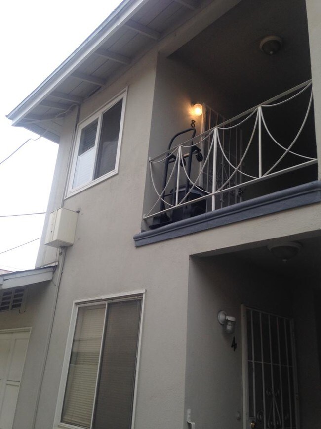 Foto del edificio - 4474 Murietta Ave