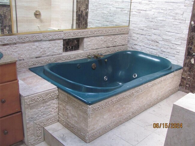 Foto del edificio - 3210 Silkwood Loop