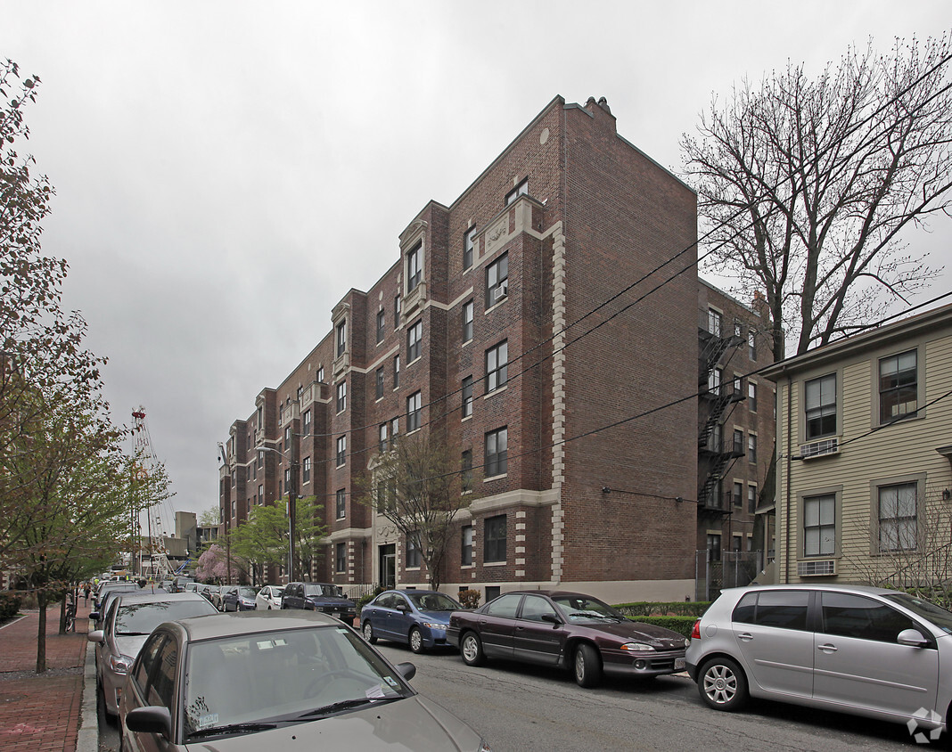 Foto principal - Harvard University Housing