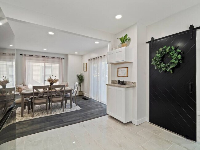 Foto del edificio - 6020 Fir Ave