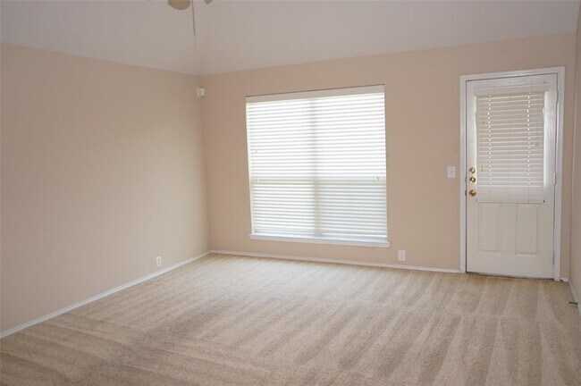 Building Photo - 30222 Mesa Valley Dr