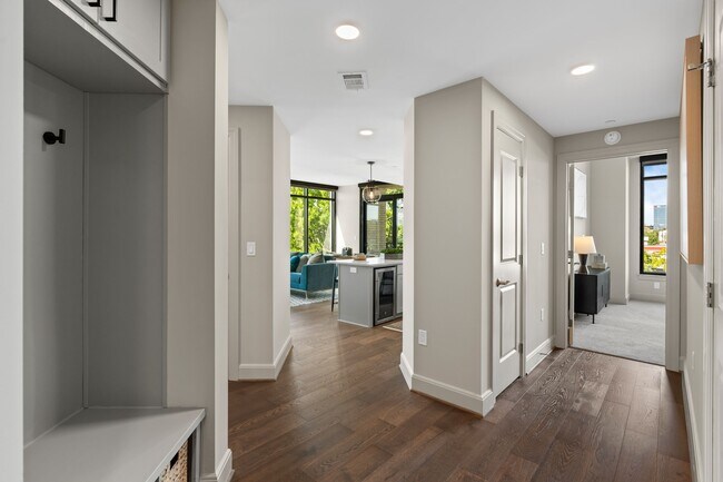 Foto del edificio - 2511 Willowick Rd