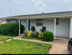 Building Photo - 18 Highland Dr