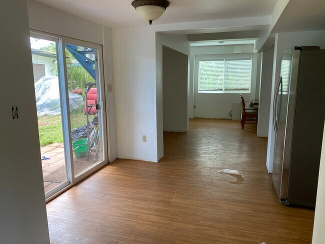 Foto del edificio - 66-128 Naoiwi Ln