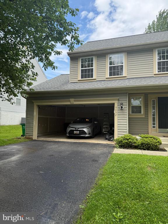 Building Photo - 6632 Dasher Ct