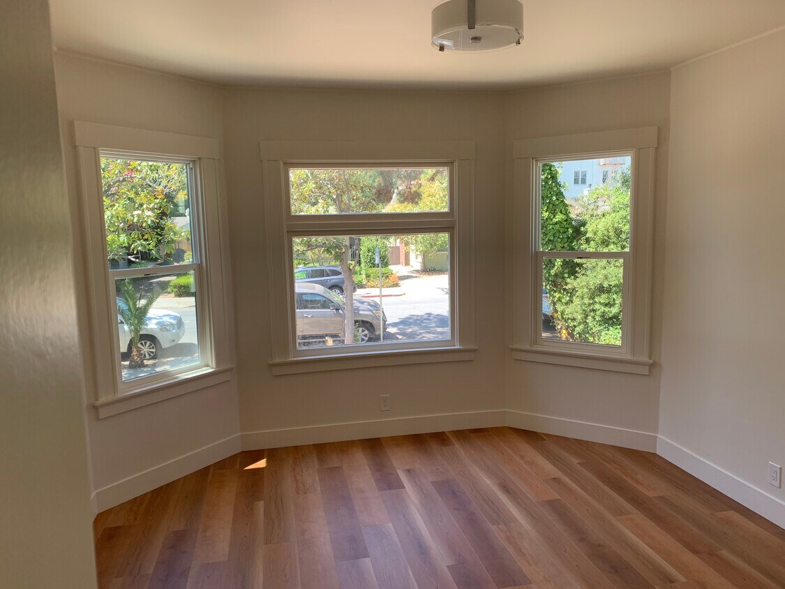 Bedroom - 729 Waverley St