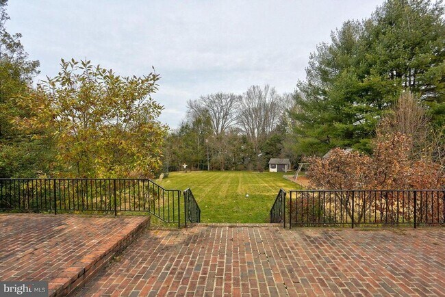 Building Photo - 5 br, 2.5 bath House - 1409 Marietta Ave.