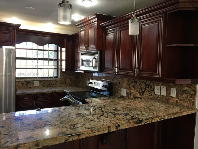 Foto del edificio - 13444 SW 62nd St