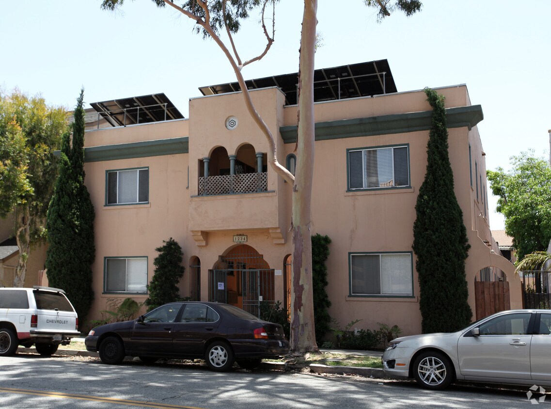 Primary Photo - 1234 3rd St