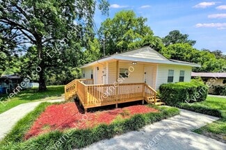 Building Photo - 8134 Douglas Ave