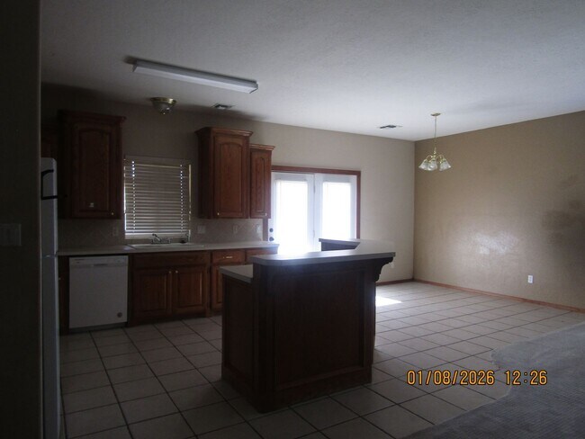 Foto del edificio - Spacious Eastside Home