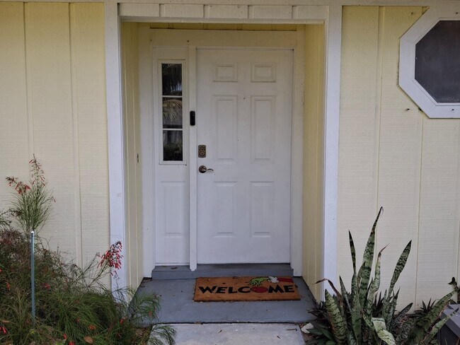 Foto del edificio - 385 Toledo St