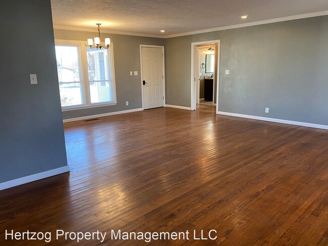 Foto del edificio - 3 br, 2 bath House - 201 N Cherry