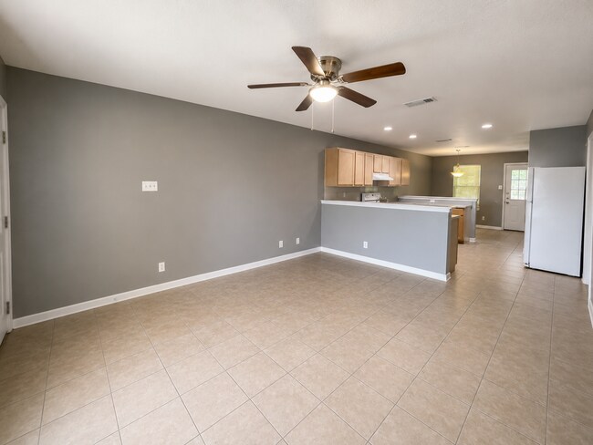 Building Photo - 2907 Cantabrian Dr