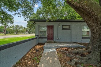 Building Photo - 802 3rd Ave N