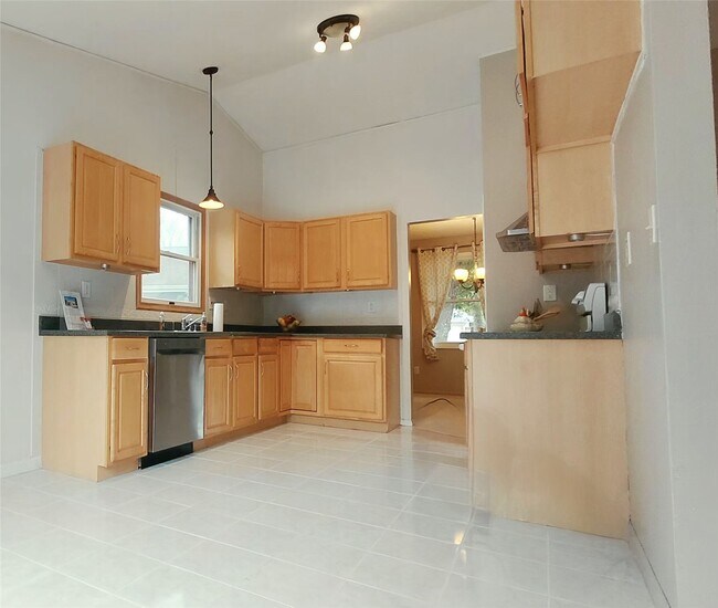 Building Photo - 15455 Country Mill Ct