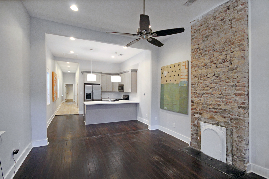 Open living room/kitchen - 2619 S Liberty St