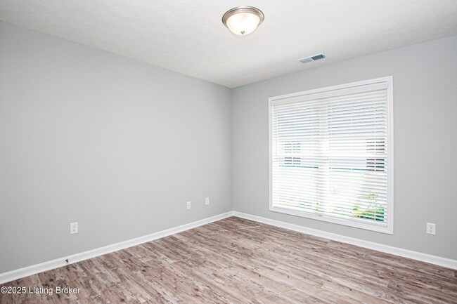 Foto del edificio - 412 Eagle Pointe Dr
