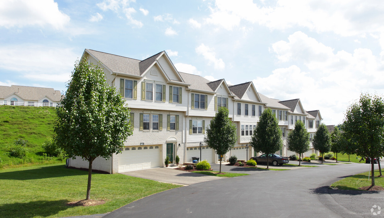 Summit Ridge Apartments - Oakdale, PA | Apartments.com