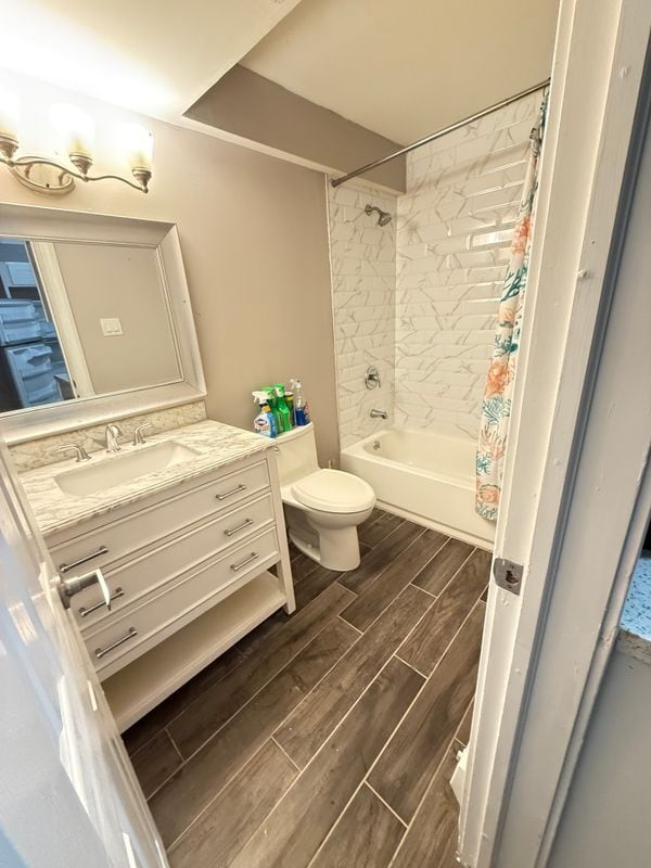 Building Photo - 360 Netherland Ave