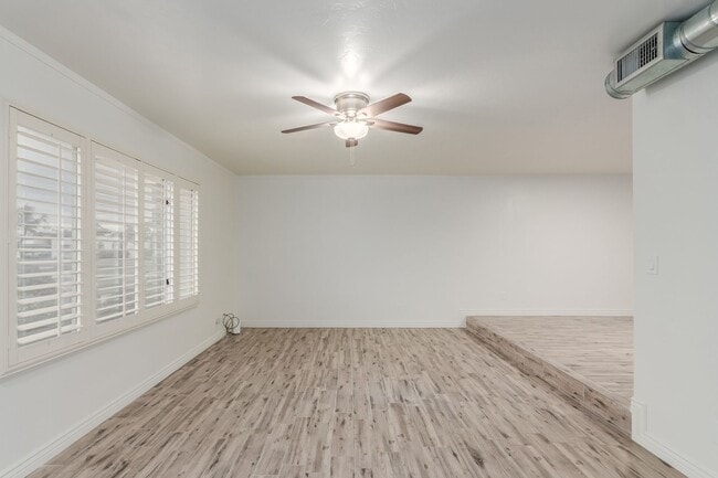 Building Photo - Split Level 4 Bedroom 2 Bathroom in Scotts...